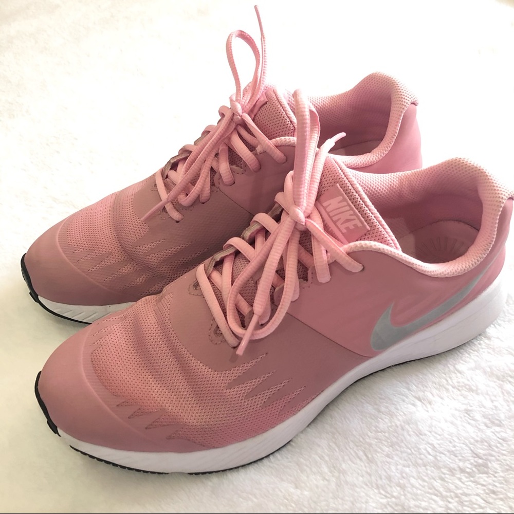 Nike Women’s Sneakers